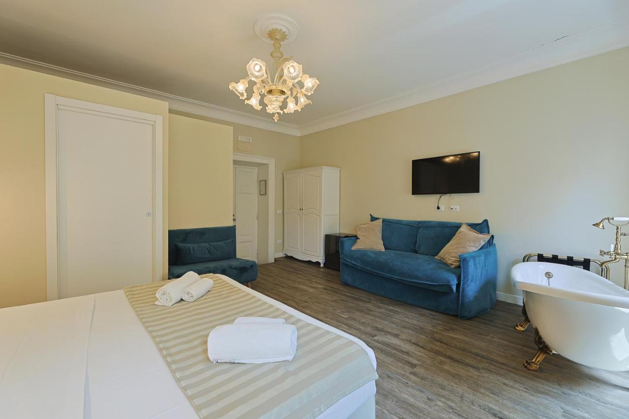 Art House Suites56 Via Del Babuino 56 Рим Экстерьер фото